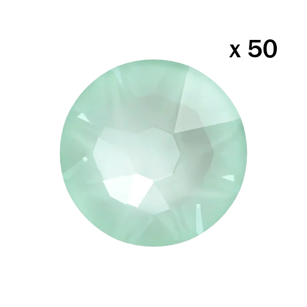 Strass dentaire Swarovski Soft mint Ignite (50 pièces) — tooth gem